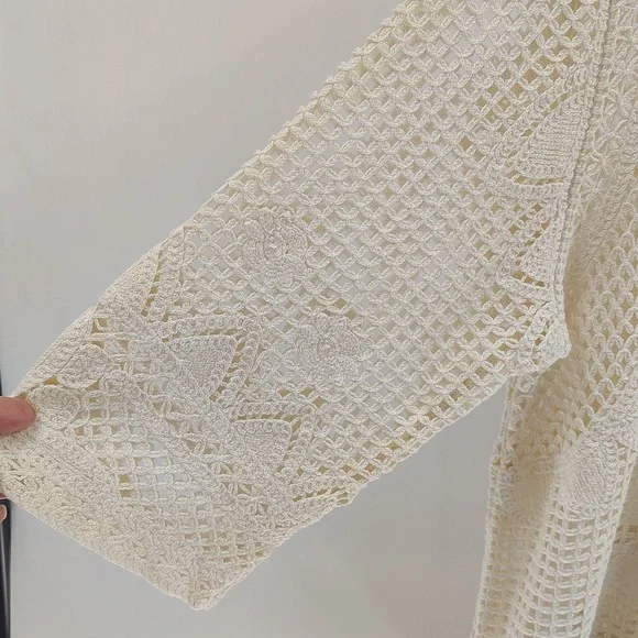 Cato Cream Crochet Sheer Top Size XL - Picture 4 of 9